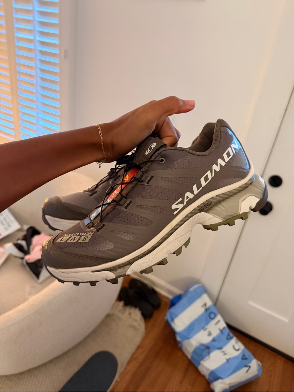 Salomon XT4 canteen